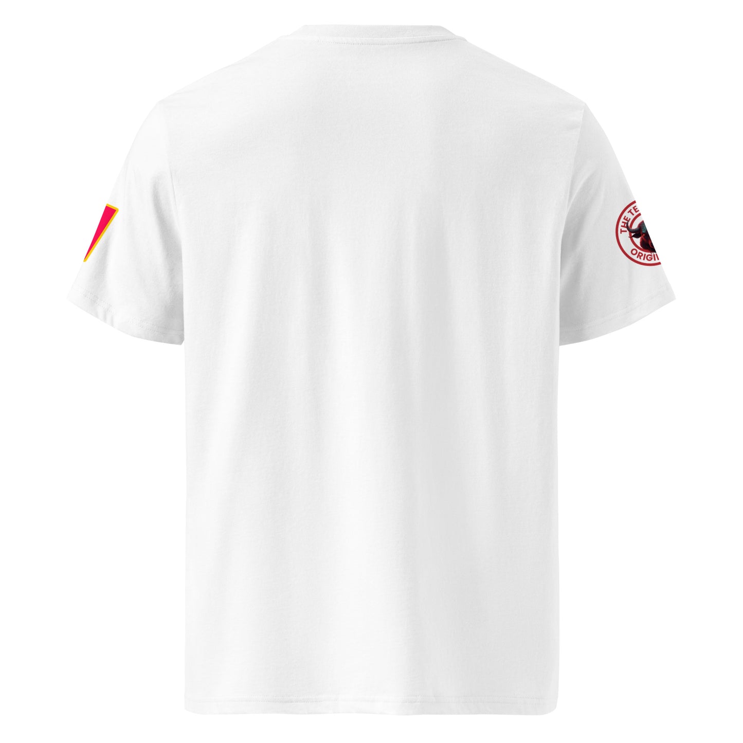 View the rear of the white Max Verstappen T-Shirt. A must-have for any F1 fan and petrol head.