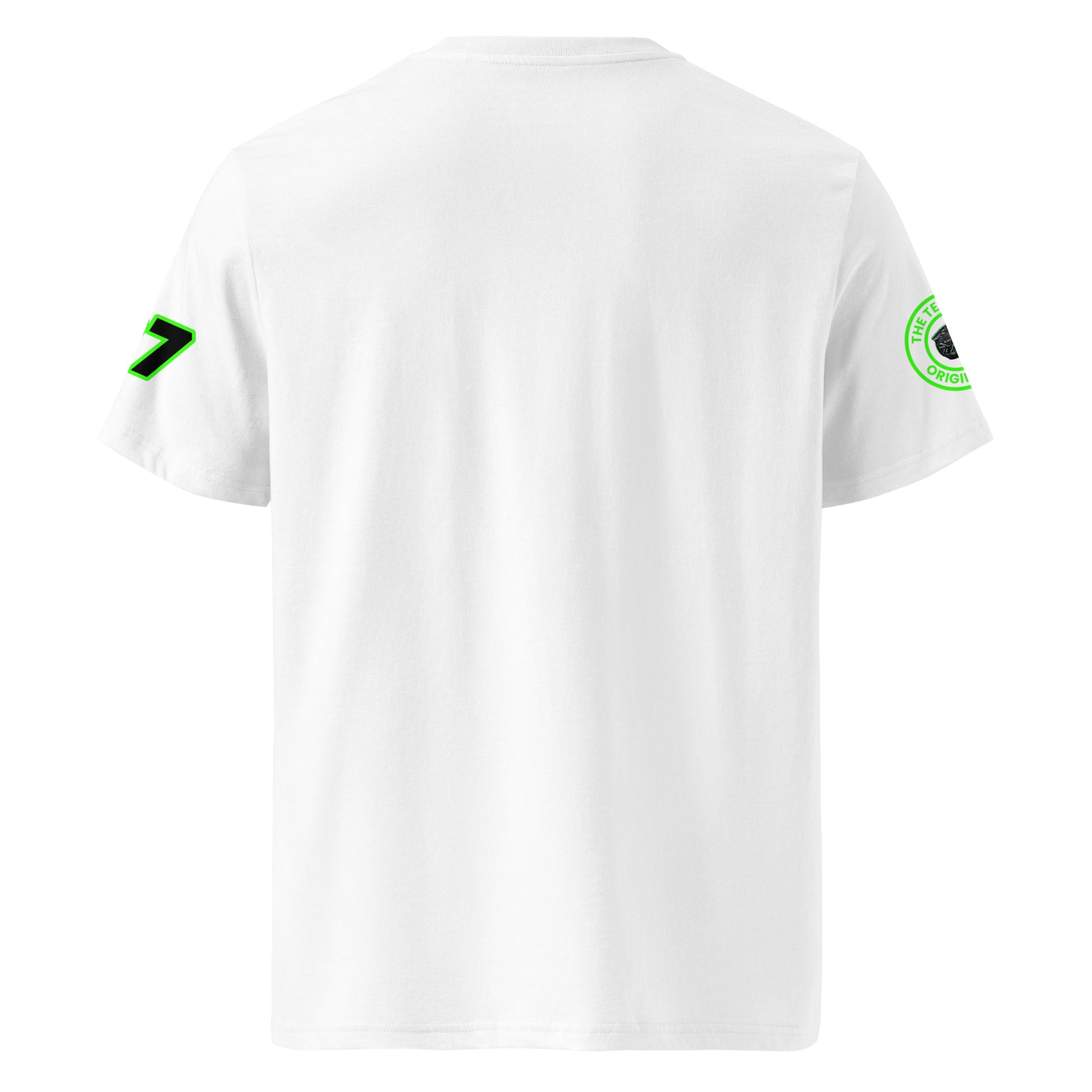 View the rear of the white Nico Hülkenberg T-Shirt. A must-have for any F1 fan and petrol head.