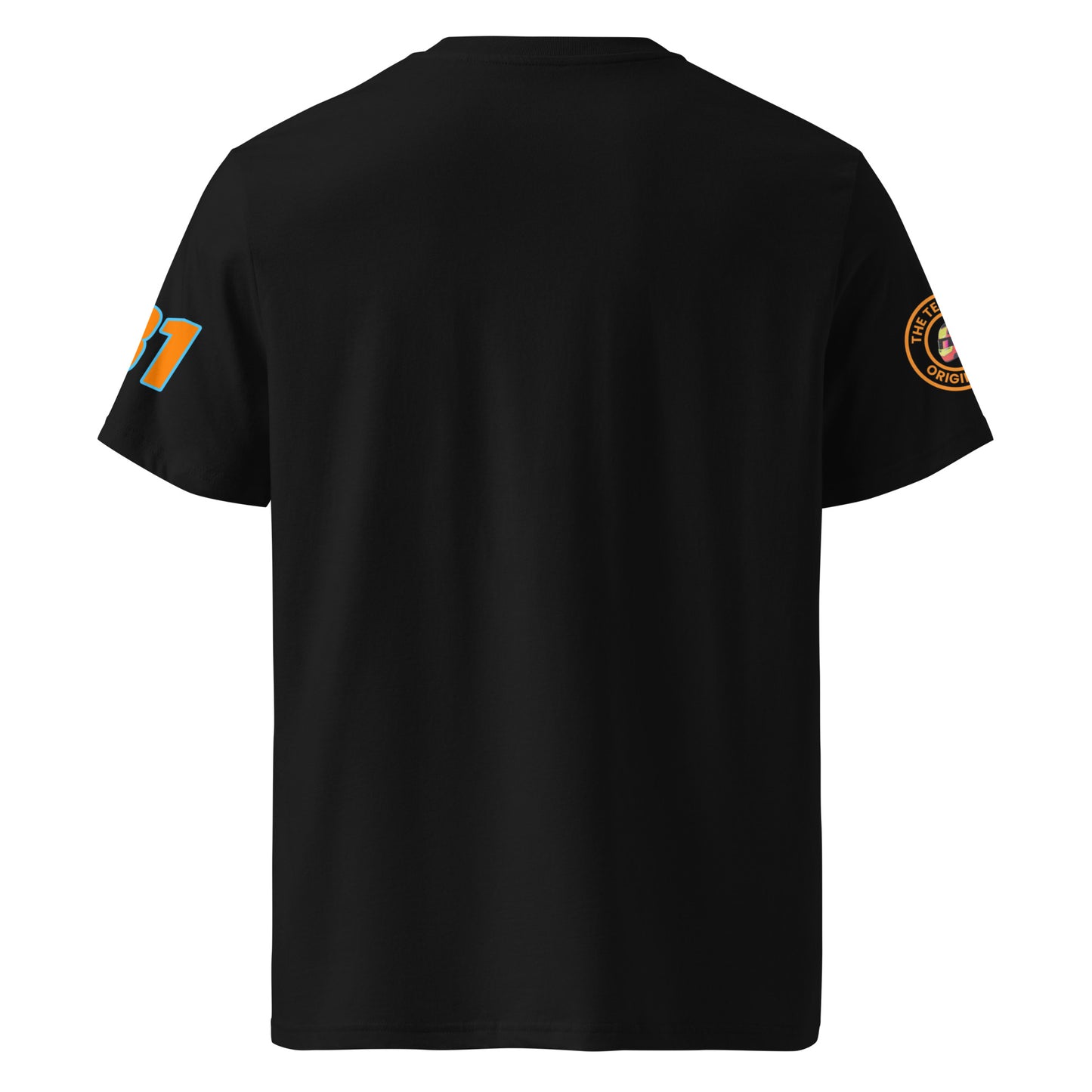 View the rear of the black Oscar Piastri T-Shirt. A must-have for any F1 fan and petrol head.