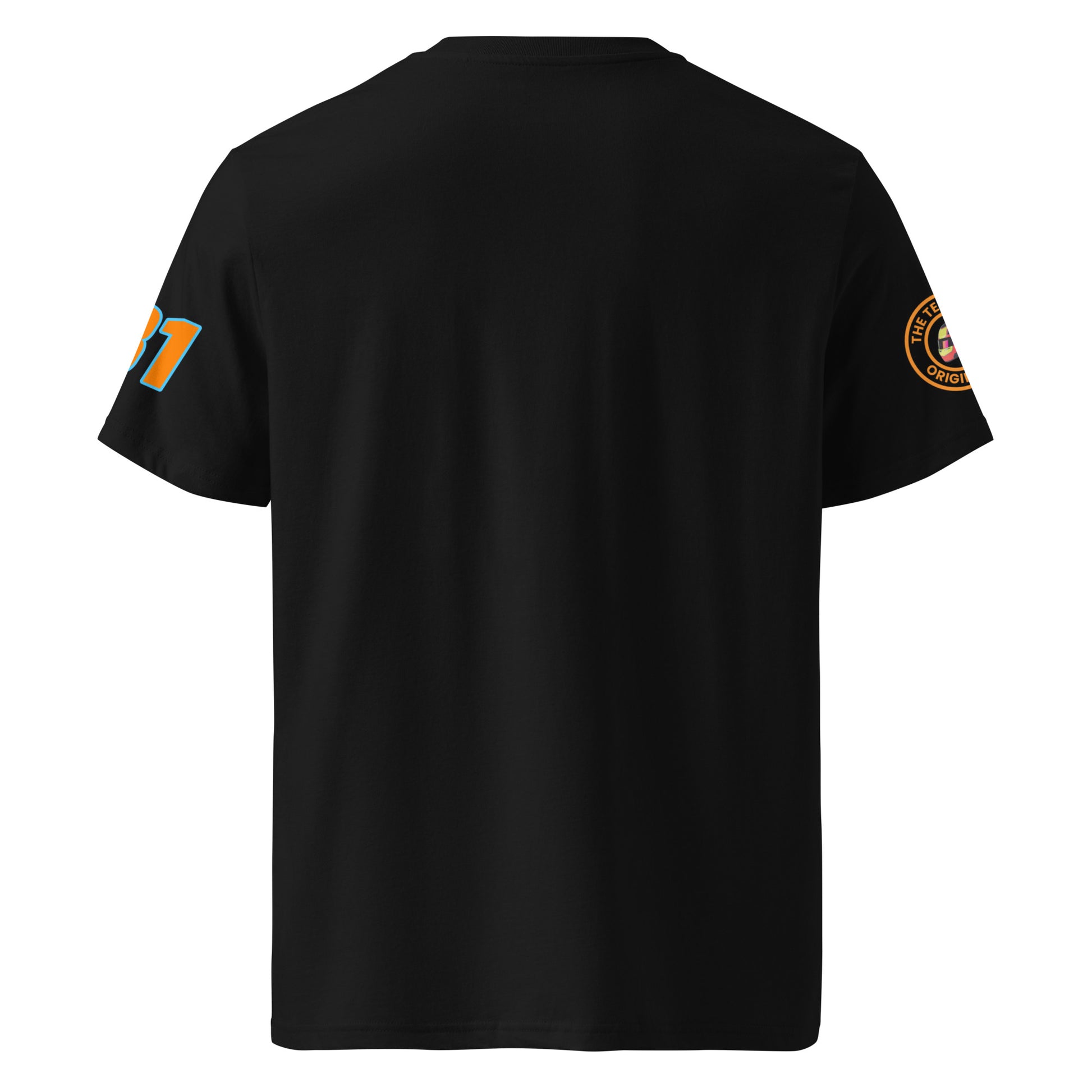 View the rear of the black Oscar Piastri T-Shirt. A must-have for any F1 fan and petrol head.