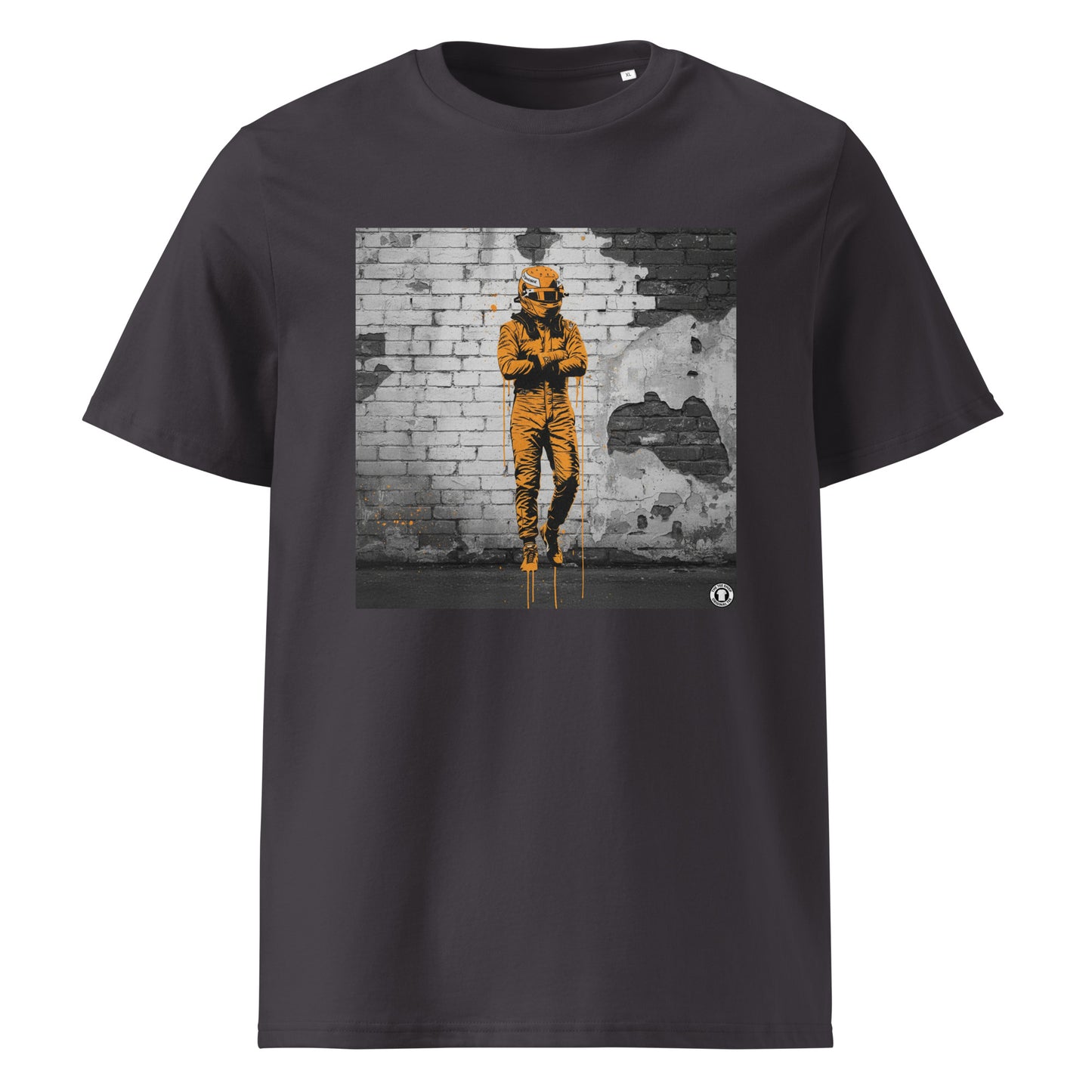 Anthracite organic cotton F1 t-shirt with Papaya Driver Mood graffiti art design, featuring a McLaren-inspired driver and vibrant papaya orange graffiti. Perfect for Papaya Army and McLaren F1 fans.