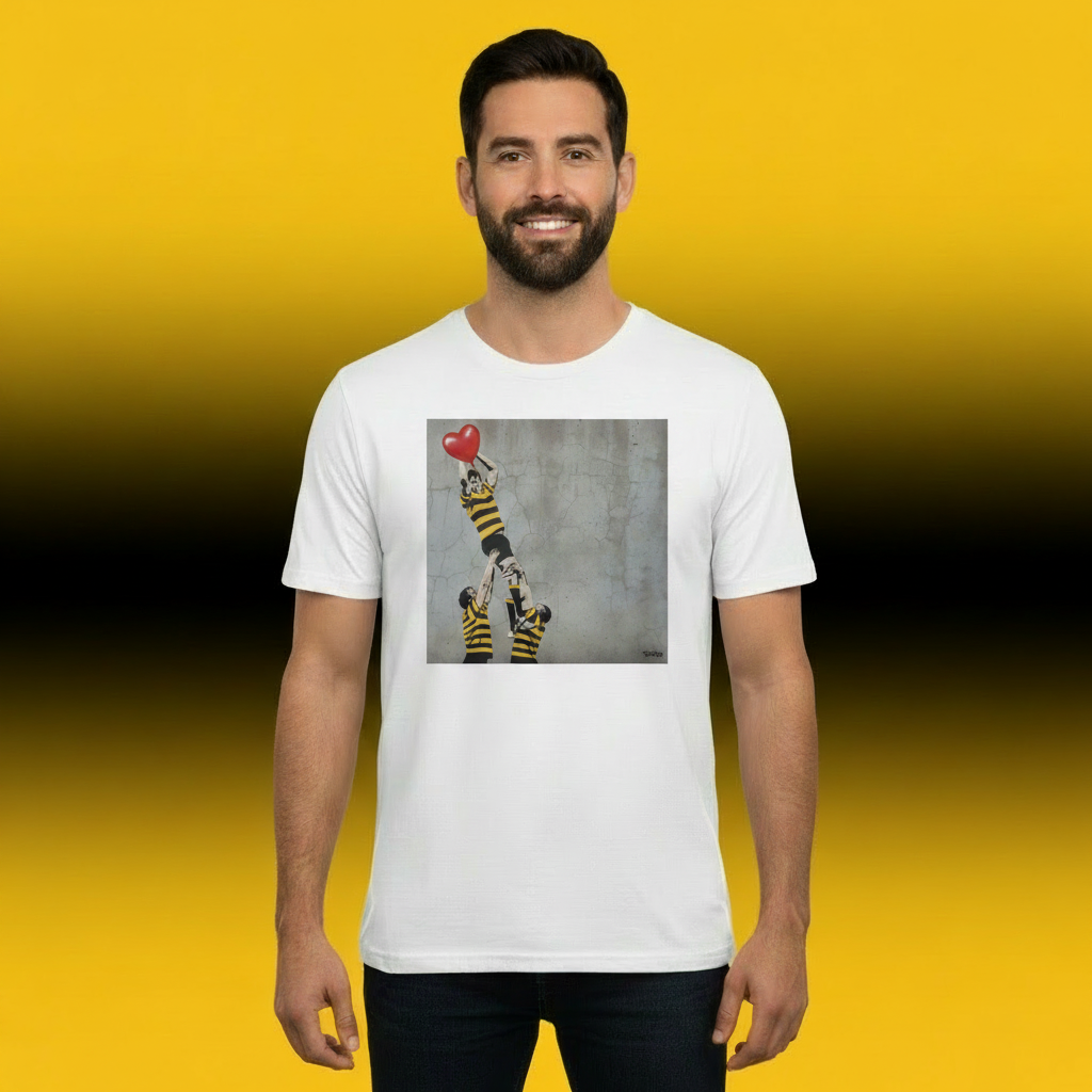 Young Munster Lineout Street Art Rugby T‑Shirt Red Heart