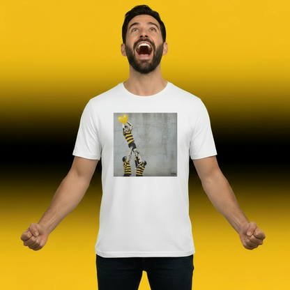 Young Munster Lineout Street Art Rugby T‑Shirt Yellow Heart